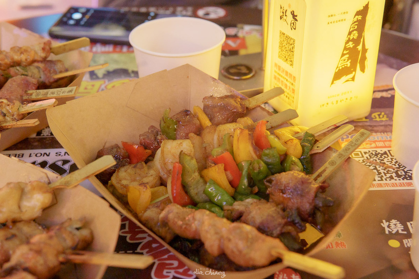 台中市西屯區 激旨燒き鳥Gekiuma Yakitori 台灣總店，相見恨晚的串燒店！連續吃兩天，順便購買酒鬼卡直接變成鐵粉。