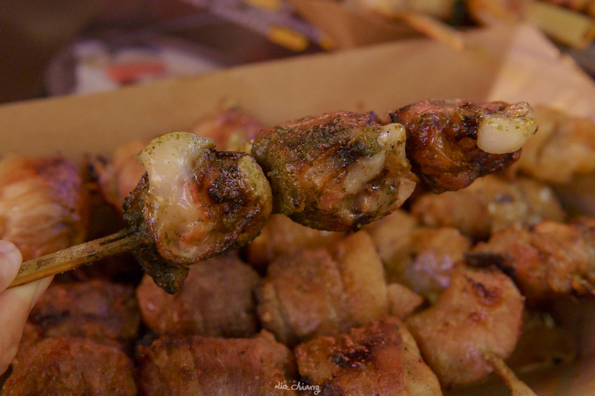 台中市西屯區 激旨燒き鳥Gekiuma Yakitori 台灣總店，相見恨晚的串燒店！連續吃兩天，順便購買酒鬼卡直接變成鐵粉。