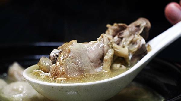 /tmp/phpwr7xbi /tmp/phpwr7xbi