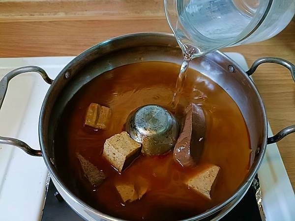 /tmp/phpFPnQ7N /tmp/phpFPnQ7N