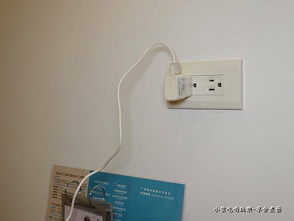  有插座咖啡店-成真咖啡桃園中正店 (1).jpg