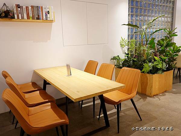 成真咖啡桃園中正店  (13).jpg