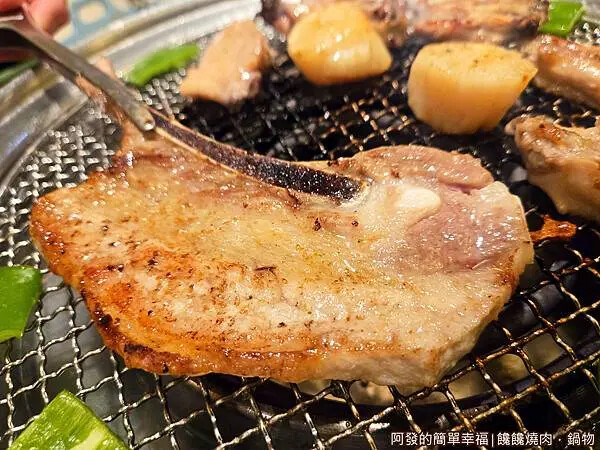 饞饞燒肉鍋物21-小戰斧豬排.jpg