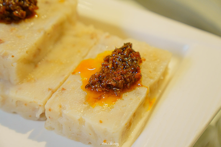 台中西區餐廳-膳馨民間創作料理，創意菜餚2人就能用餐，全新推出水煮牛肉餐點，花椒香味四溢。