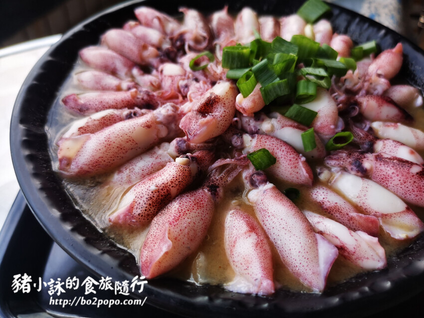 台南。南區》金三益健康茶飲永華店-號稱超浮誇人氣店