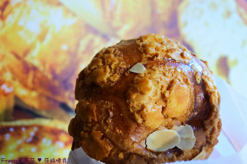 台南甜點【兩津芙蓉蛋塔】烤炙超噴香！鬆軟滑嫩的蛋塔濃厚蛋香氣.金黃酥脆的菠蘿奶油香.下午茶滿滿療鬱感│