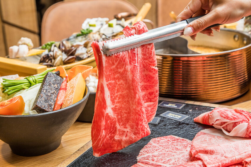 台北市士林區藏王極上鍋物-天母店｜不管平假日都會爆滿！號稱全台肉品最強和牛火鍋