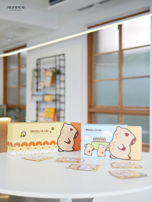太療癒!萌翻天的水豚店長上工啦『MOGU KABI 豆塔專賣店』繽紛水果塔、酥香夏威夷豆塔吃起來!成大美食|台南伴手禮|台南景點|台南東區 - 曼達愛吃鬼