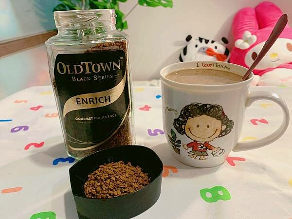 [咖啡推薦］：舊街場白咖啡👉🏻以三種頂級咖啡豆烘焙而成的純粹咖啡☕️絲滑順口，醇厚濃郁的