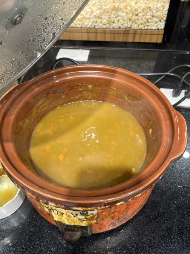 蘆洲美食｜鍋台銘蘆洲民族店:咖哩飯吃到飽，多種飲料霸氣供應 附菜單