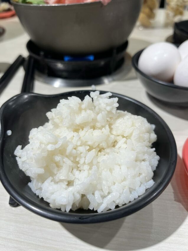 蘆洲美食｜鍋台銘蘆洲民族店:咖哩飯吃到飽，多種飲料霸氣供應 附菜單