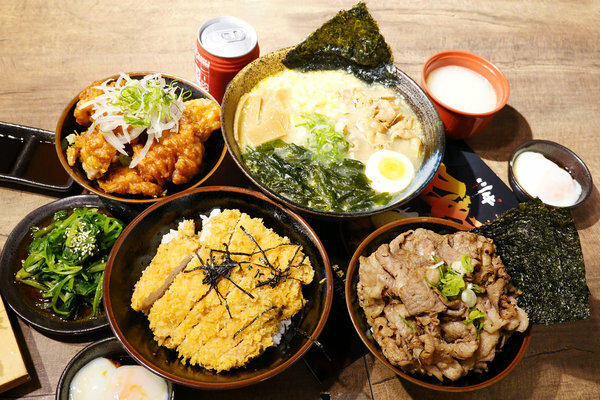 新店燒肉丼飯推薦-川牛木石亭新店中正店，大份量熟食蓋飯 (22).jpg