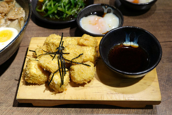 新店燒肉丼飯推薦-川牛木石亭新店中正店，大份量熟食蓋飯 (36).jpg