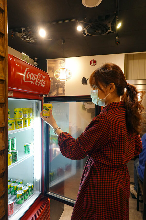 新店燒肉丼飯推薦-川牛木石亭新店中正店，大份量熟食蓋飯 (20).jpg