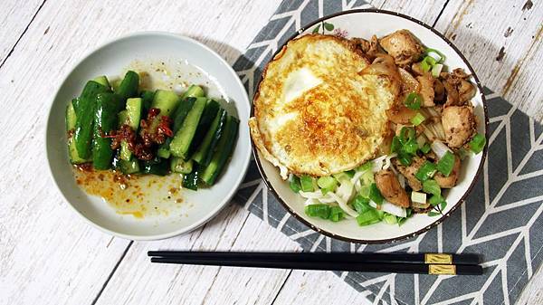 /tmp/phpl4FoKj /tmp/phpl4FoKj