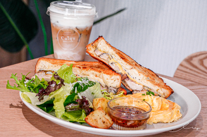 台中不限時網美咖啡廳,酥脆丹麥土司超好吃,純白北歐風拍好拍滿,洽公約會都合適!