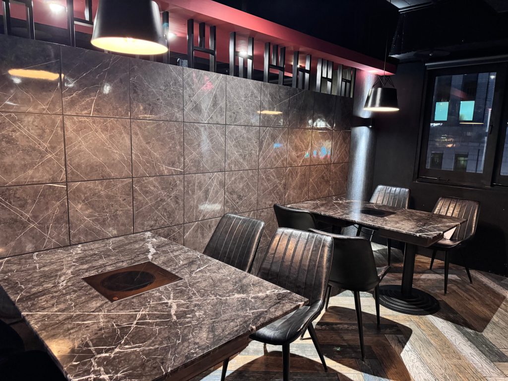 台北松江南京｜【石‧撈麻辣鴛鴦鍋】$698起吃到飽！超特別魷魚螺肉蒜湯底！ - 雁雁｜美食 旅遊 生活娛樂