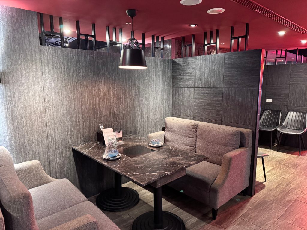 台北松江南京｜【石‧撈麻辣鴛鴦鍋】$698起吃到飽！超特別魷魚螺肉蒜湯底！ - 雁雁｜美食 旅遊 生活娛樂