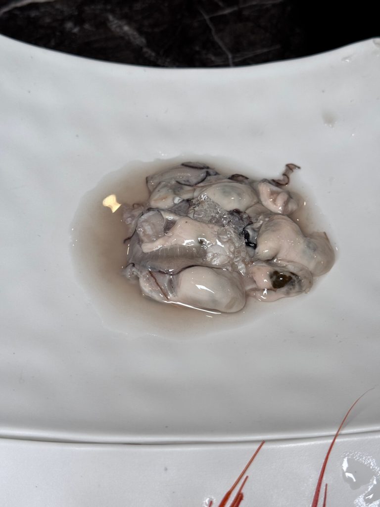 台北松江南京｜【石‧撈麻辣鴛鴦鍋】$698起吃到飽！超特別魷魚螺肉蒜湯底！ - 雁雁｜美食 旅遊 生活娛樂