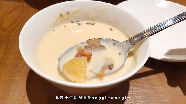 青春Aoharu Burger 台北世貿店 菜單：隱巷日式洋食老宅風.帆立貝明太子麵.大人系手工布丁