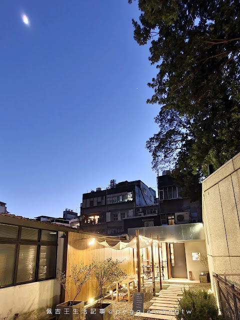 青春Aoharu Burger 台北世貿店 菜單：隱巷日式洋食老宅風.帆立貝明太子麵.大人系手工布丁