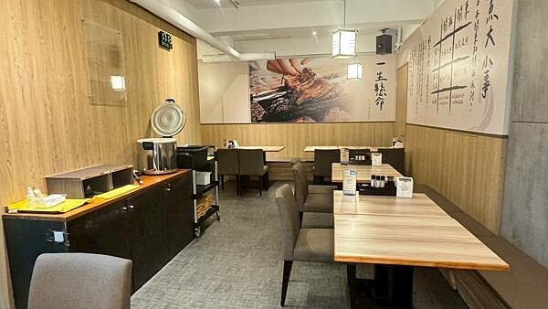 LINE_ALBUM_初鰻_250708_12