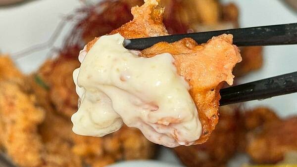 LINE_ALBUM_初鰻_250708_138