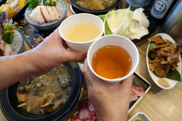 最潮必吃台式火鍋店-狂一鍋蘆洲集賢店,外國人來台必吃的台式火鍋,新北蘆洲排隊名店,中午時段限定299&339超值體驗價