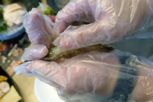 最潮必吃台式火鍋店-狂一鍋蘆洲集賢店,外國人來台必吃的台式火鍋,新北蘆洲排隊名店,中午時段限定299&339超值體驗價