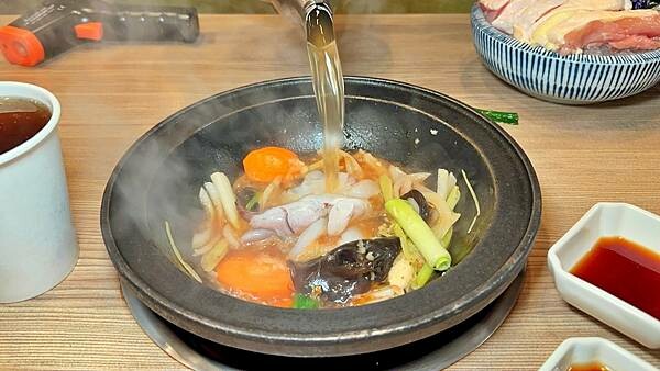 LINE_ALBUM_126狂一鍋-蘆洲集賢店_221207_35