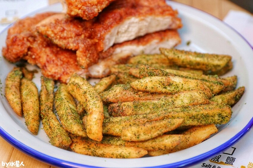 豪傳說雞排台中逢甲店