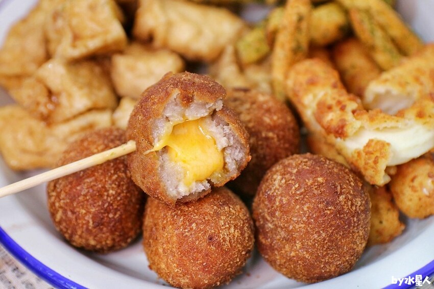 豪傳說雞排台中逢甲店