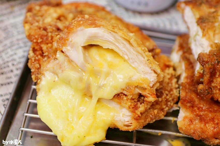 豪傳說雞排台中逢甲店