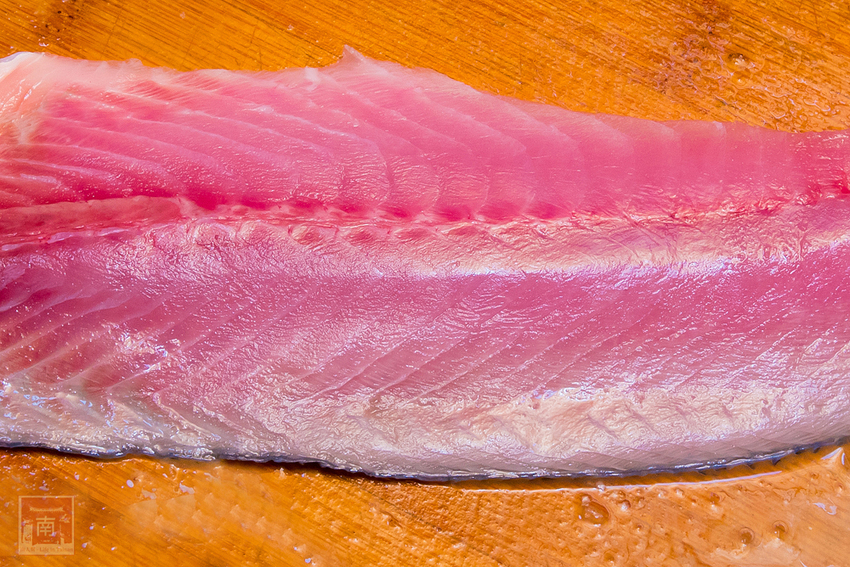 【臺南美食】虱目魚肚粥升級了｜沿海養殖吃益生菌長大的虱目魚｜台灣沿海螃蟹｜藥膳螃蟹粥｜虱目魚肚海鮮粥｜虱目魚皮海鮮麵~順慶海鮮麵 - 南人幫