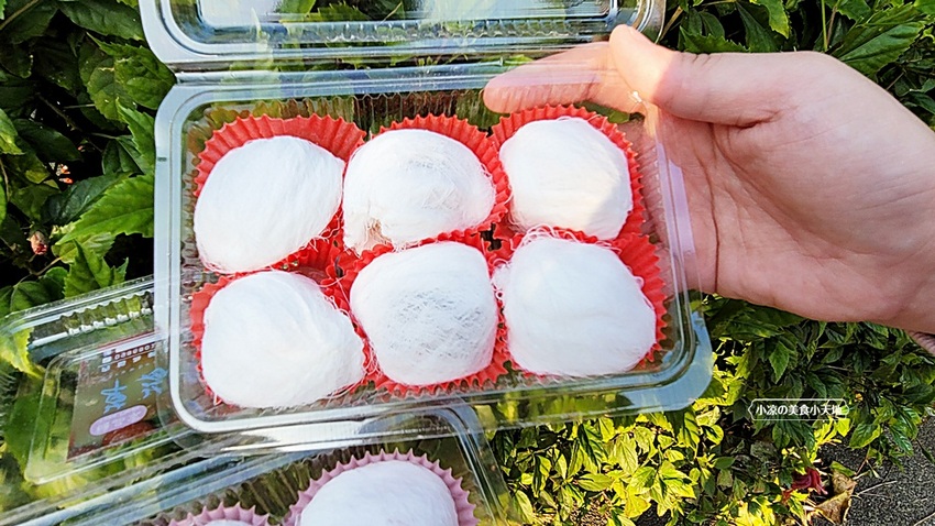 想吃請排隊！草莓龍鬚糖１人限購２盒，還沒開店客人搶拿號碼牌，逢甲商圈新美食、你吃過了嗎？