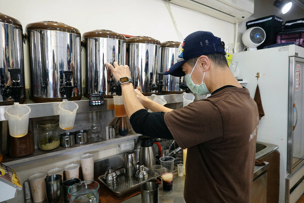 台北小巨蛋手搖飲料-沐媞茶飲木耳飲,松山區好喝手搖飲外送 (12).jpg