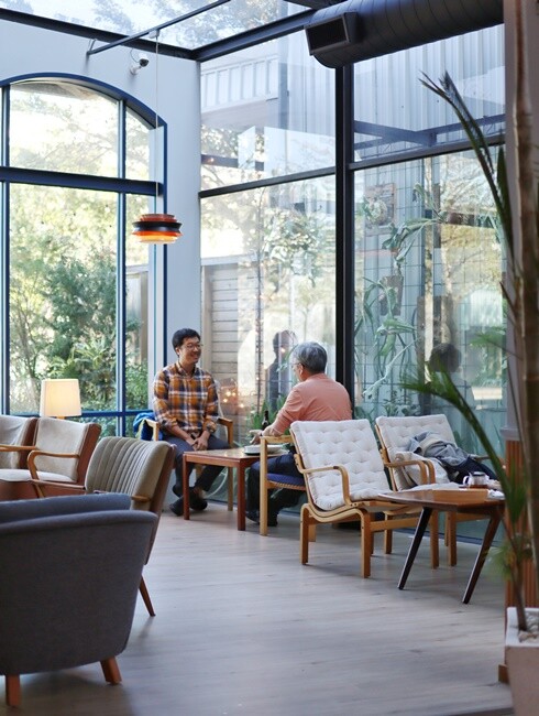 【台中食記】不出國也能體驗北歐丹麥氛圍『RUMspace 』結合做咖啡、JINJIN甜點、悅陞家居的創意美學空間。