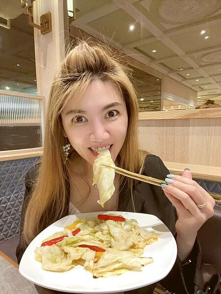 21-S__102654017_副本 21-S__102654017_副本