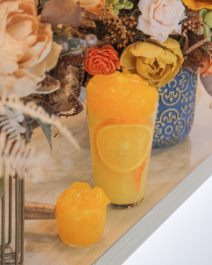 台中西區|把新鮮柳橙變成Q彈澄凍!今夏不能錯過的台中特色飲料