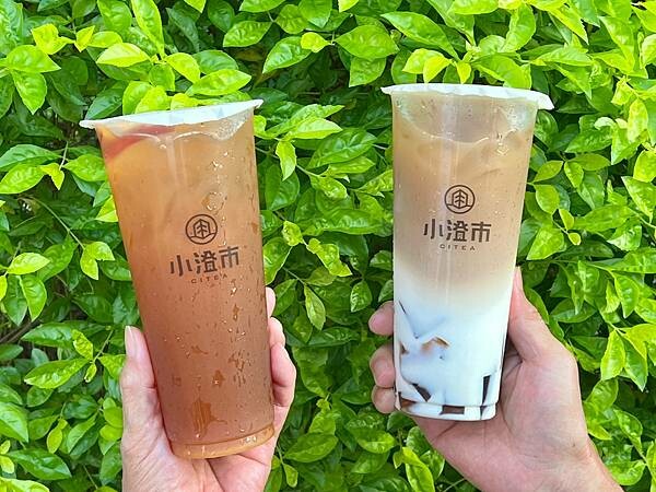 ＋（台中飲料）小澄市台中精誠旗艦店～鮮榨蘋果紅玉、塩雪四季春