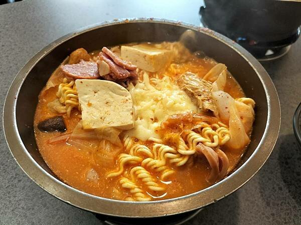 151647.jpg 151647.jpg