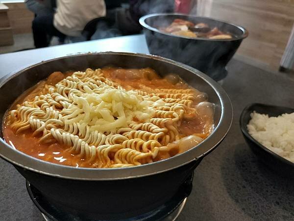 151646.jpg 151646.jpg