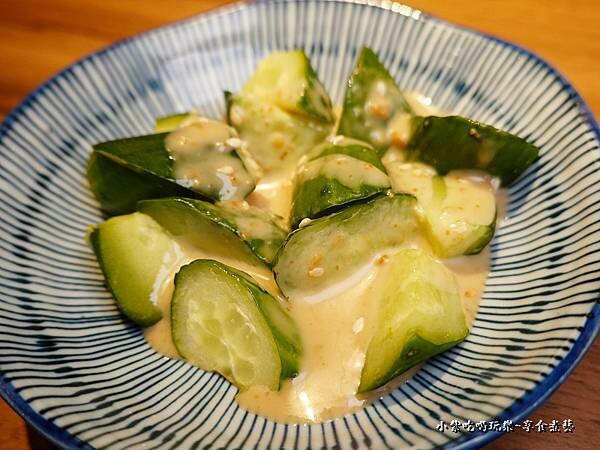 胡麻黃瓜-大河屋微風南京店.jpg 胡麻黃瓜-大河屋微風南京店.jpg