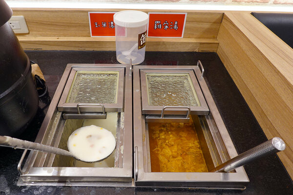 新北永和新開幕好吃平價牛排推薦-人从众厚切牛排店永和竹林店 (19).jpg