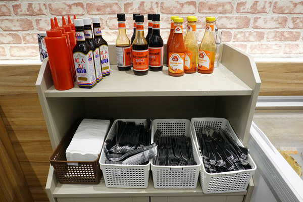 新北永和新開幕好吃平價牛排推薦-人从众厚切牛排店永和竹林店 (16).jpg