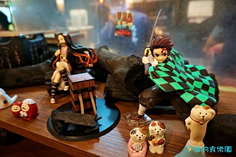 【板橋居酒屋】炭吉郎居酒屋-平價新鮮好吃，五百多評價4.9星一致好評，干貝雞翅、明太子玉子燒、生牛肉都是一絕