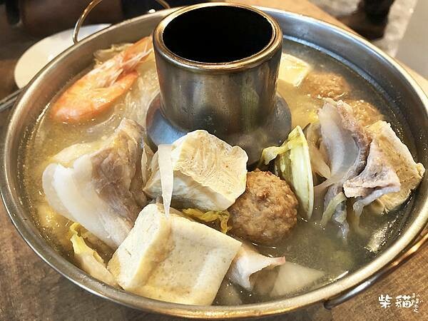 IMG_7770.jpg IMG_7770.jpg