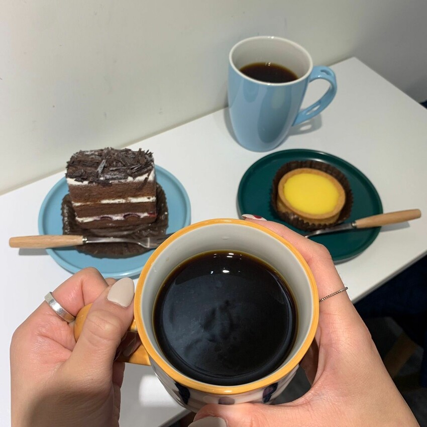內湖咖啡廳|空中補給雲端咖啡館 老闆幫你精選咖啡配蛋糕 超好吃檸檬塔酸甜剛剛好!