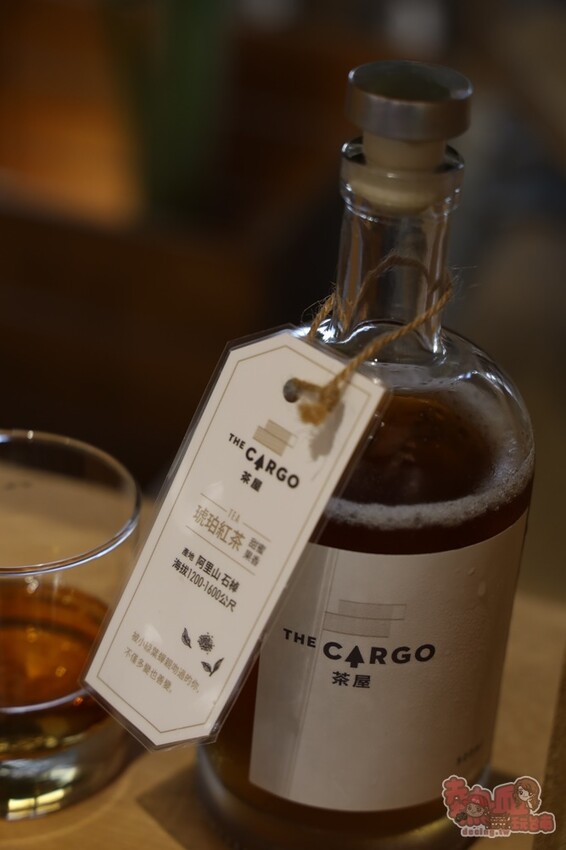 【台南美食】THE CARGO茶屋:台南最美景觀茶屋,超chill峇里島風!甜甜圈造型生乳酪蛋糕更是必吃~ - 熱血玩台南。跳躍新世界