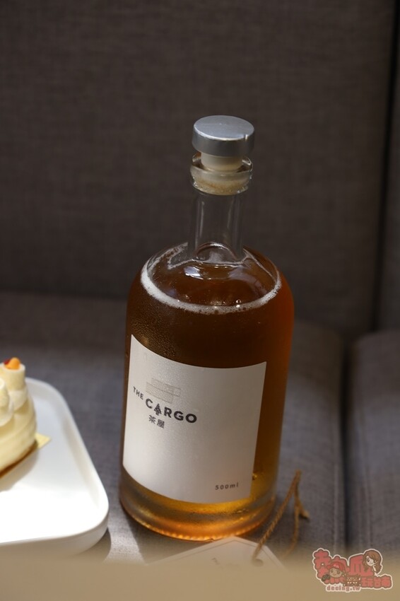 【台南美食】THE CARGO茶屋:台南最美景觀茶屋,超chill峇里島風!甜甜圈造型生乳酪蛋糕更是必吃~ - 熱血玩台南。跳躍新世界